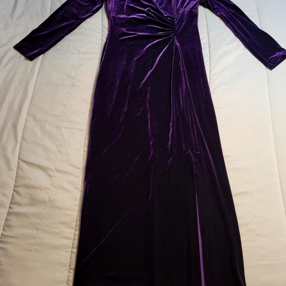 Women's dress